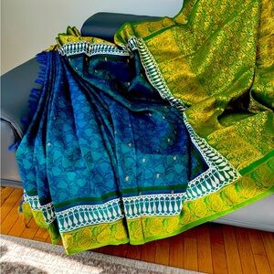 Pure Kajiwaram silk saree in a beautiful Teal and lemon yellow combination